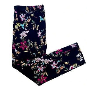 🔥HOST PICK🔥 Laura Petites/ Black floral pants/ Stretch/ Size US M  petite